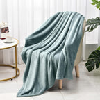 EIUE Comfortable Flannel Fleece Throw Blanket,Ultra Soft Nap Bedding Coverlets Quilt for Couch Sofa Bed Traveling,Lightweight Bed Blanket for All Season