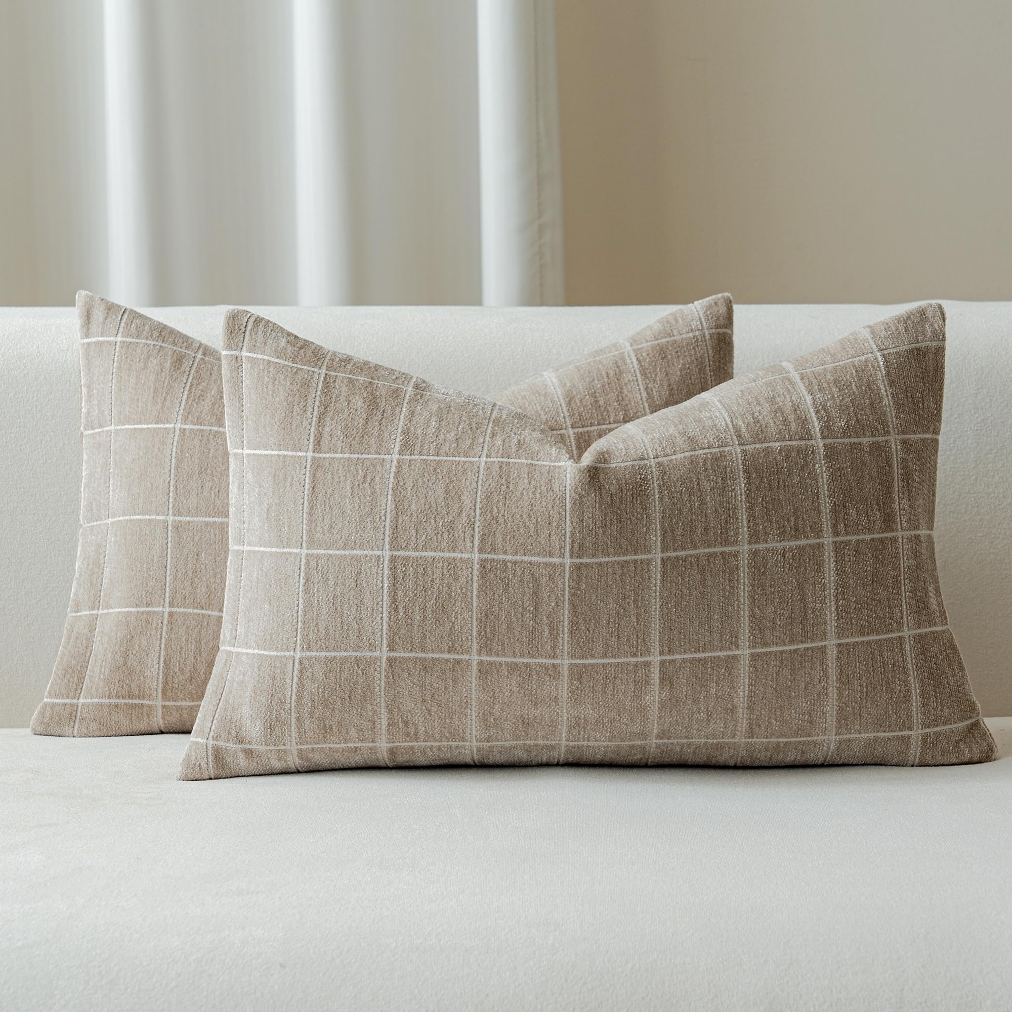 Decorative Chenille Plaid Throw Pillow Covers 18x18 Inch Set of 2 Vintage Check Couch Pillows Neutral Boho Farmhouse Cushion Covers Modern Home Decor for Sofa Bed Living Room Taupe Grey