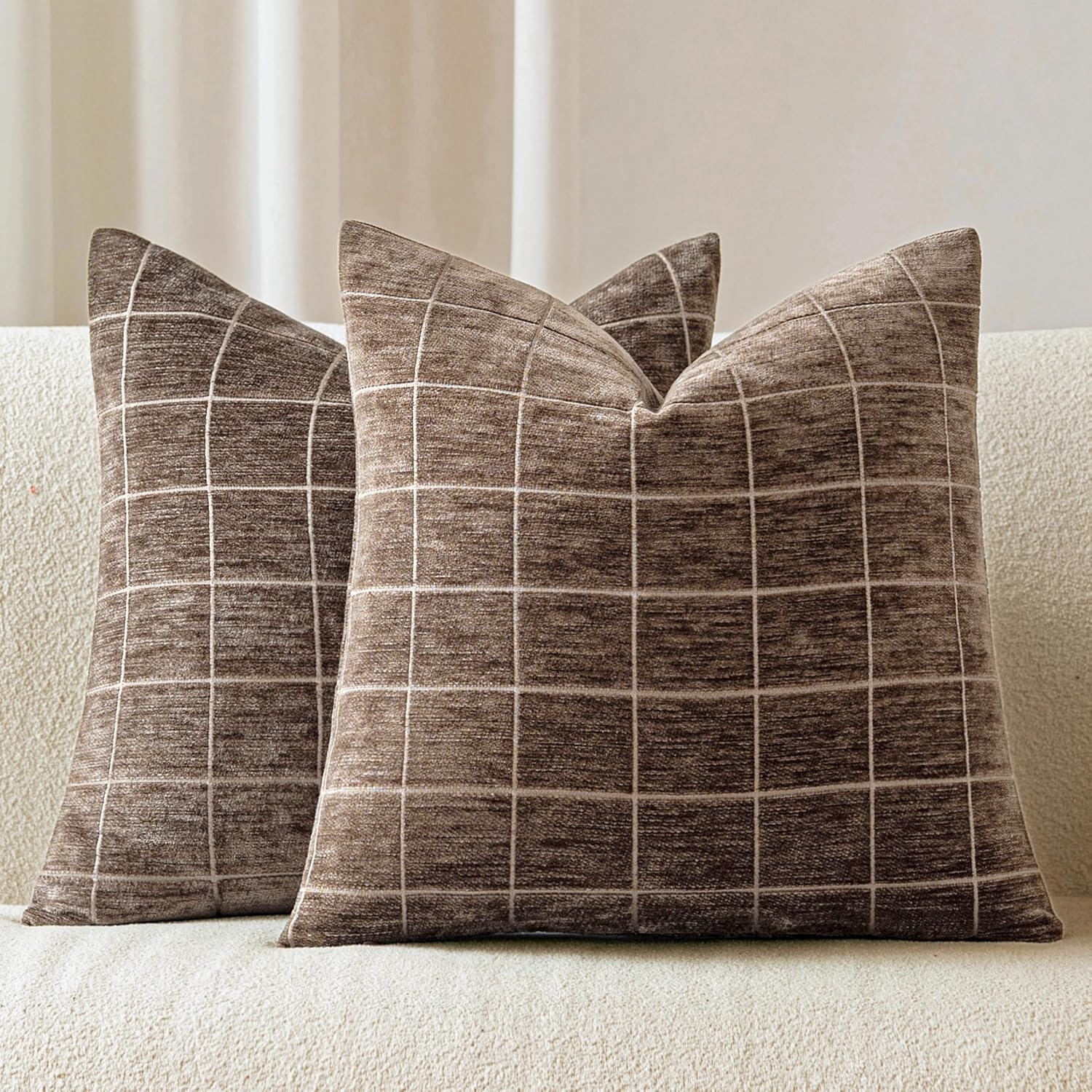 Decorative Chenille Plaid Throw Pillow Covers 18x18 Inch Set of 2 Vintage Check Couch Pillows Neutral Boho Farmhouse Cushion Covers Modern Home Decor for Sofa Bed Living Room Taupe Grey