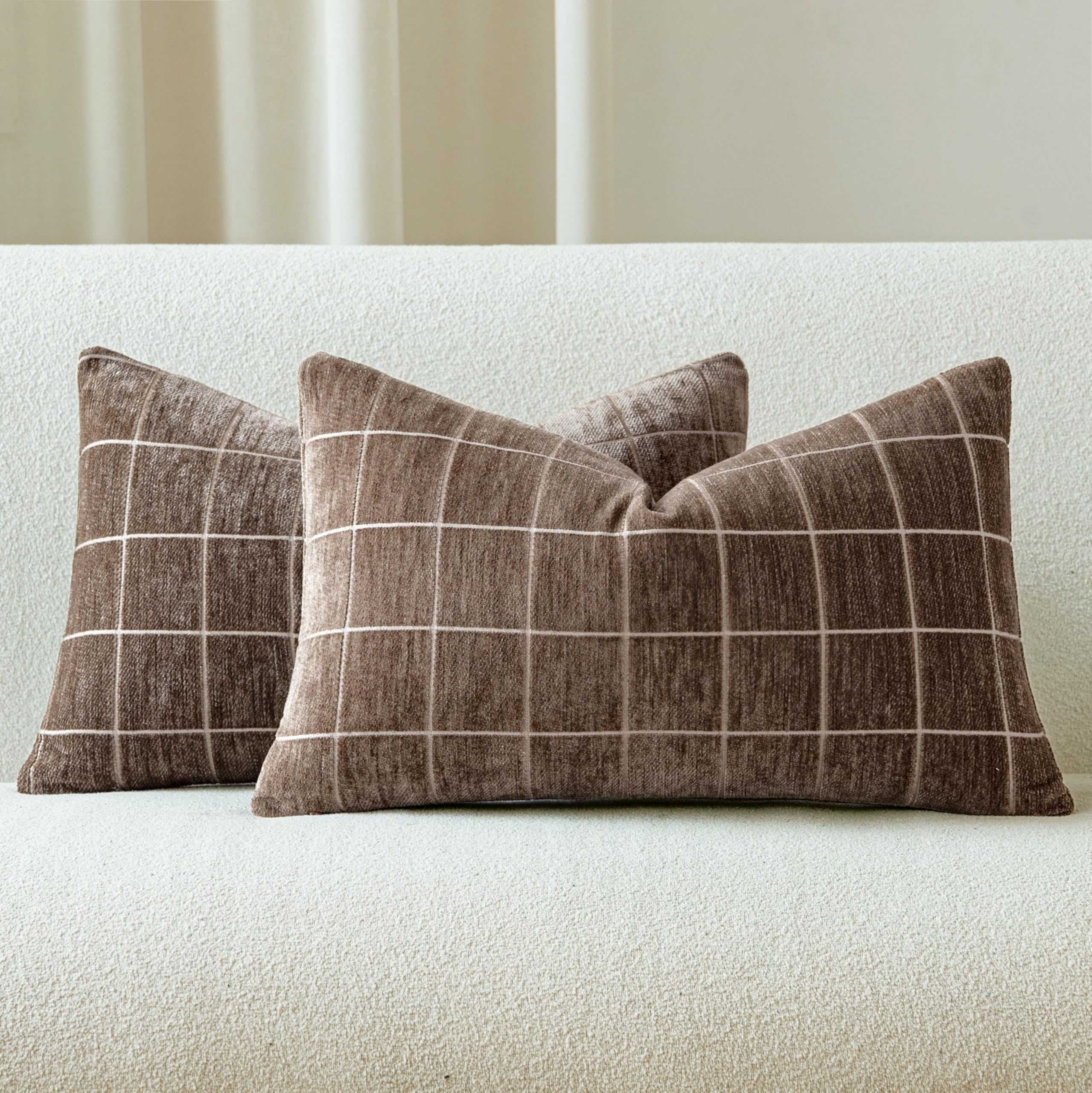 Decorative Chenille Plaid Throw Pillow Covers 18x18 Inch Set of 2 Vintage Check Couch Pillows Neutral Boho Farmhouse Cushion Covers Modern Home Decor for Sofa Bed Living Room Taupe Grey