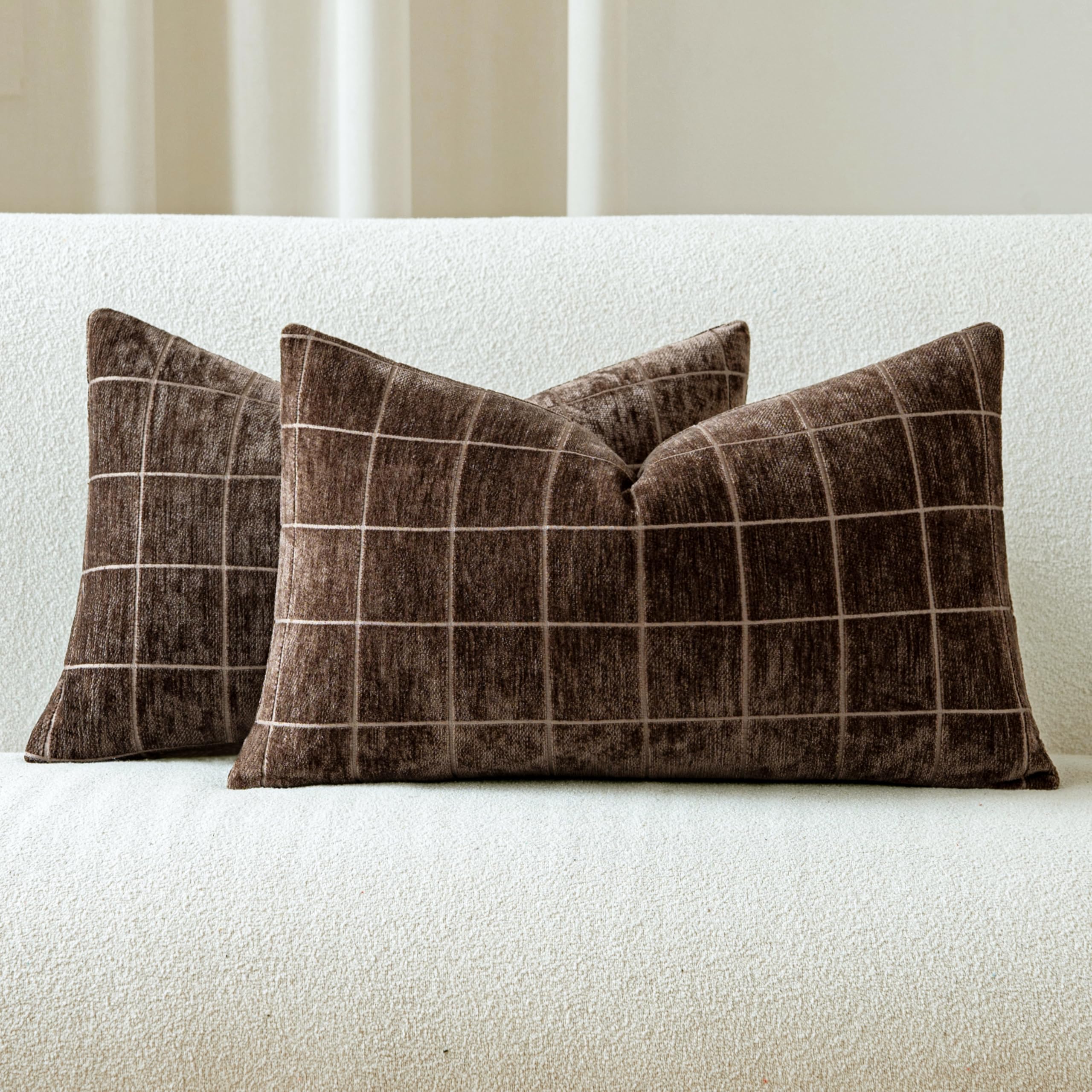 Decorative Chenille Plaid Throw Pillow Covers 18x18 Inch Set of 2 Vintage Check Couch Pillows Neutral Boho Farmhouse Cushion Covers Modern Home Decor for Sofa Bed Living Room Taupe Grey