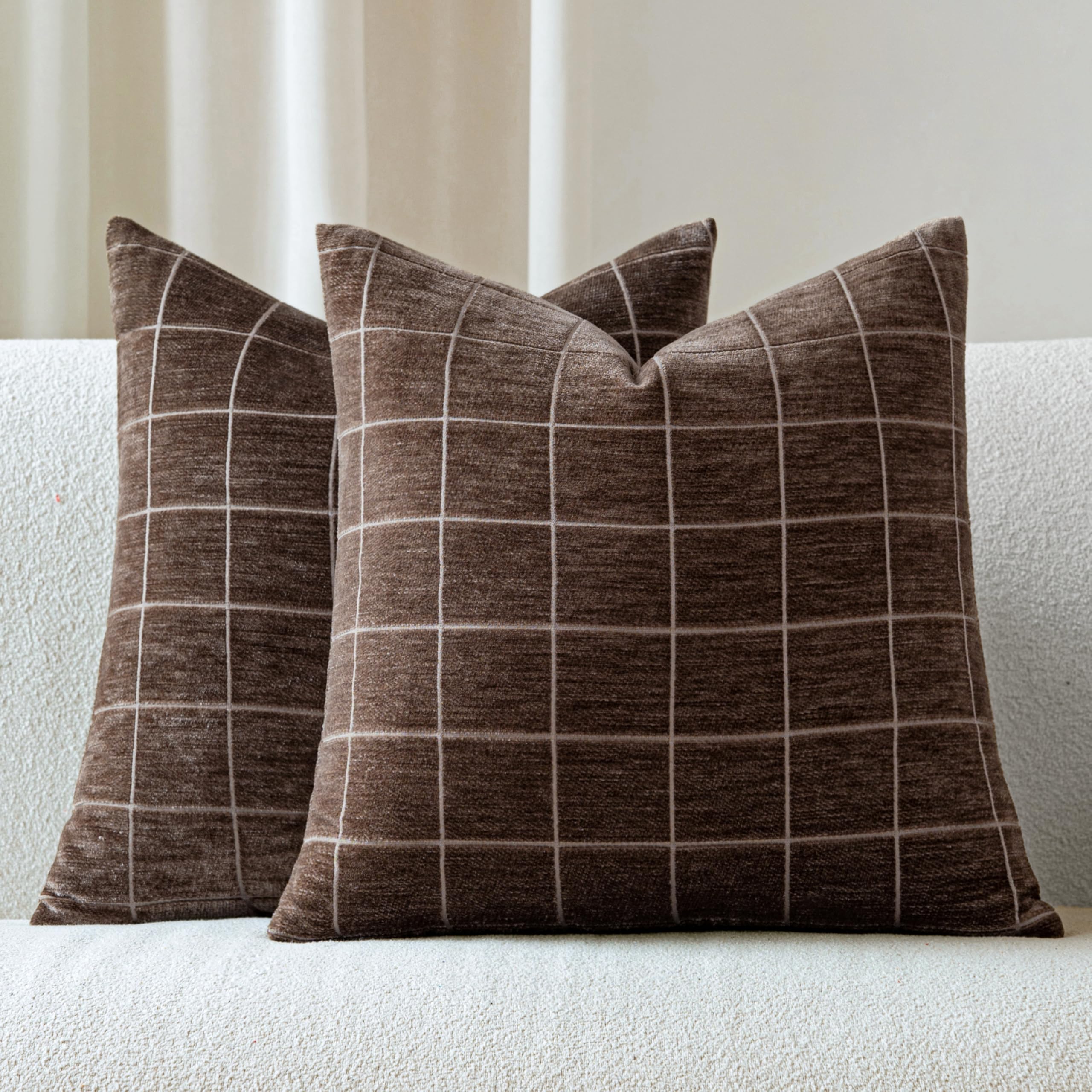 Decorative Chenille Plaid Throw Pillow Covers 18x18 Inch Set of 2 Vintage Check Couch Pillows Neutral Boho Farmhouse Cushion Covers Modern Home Decor for Sofa Bed Living Room Taupe Grey