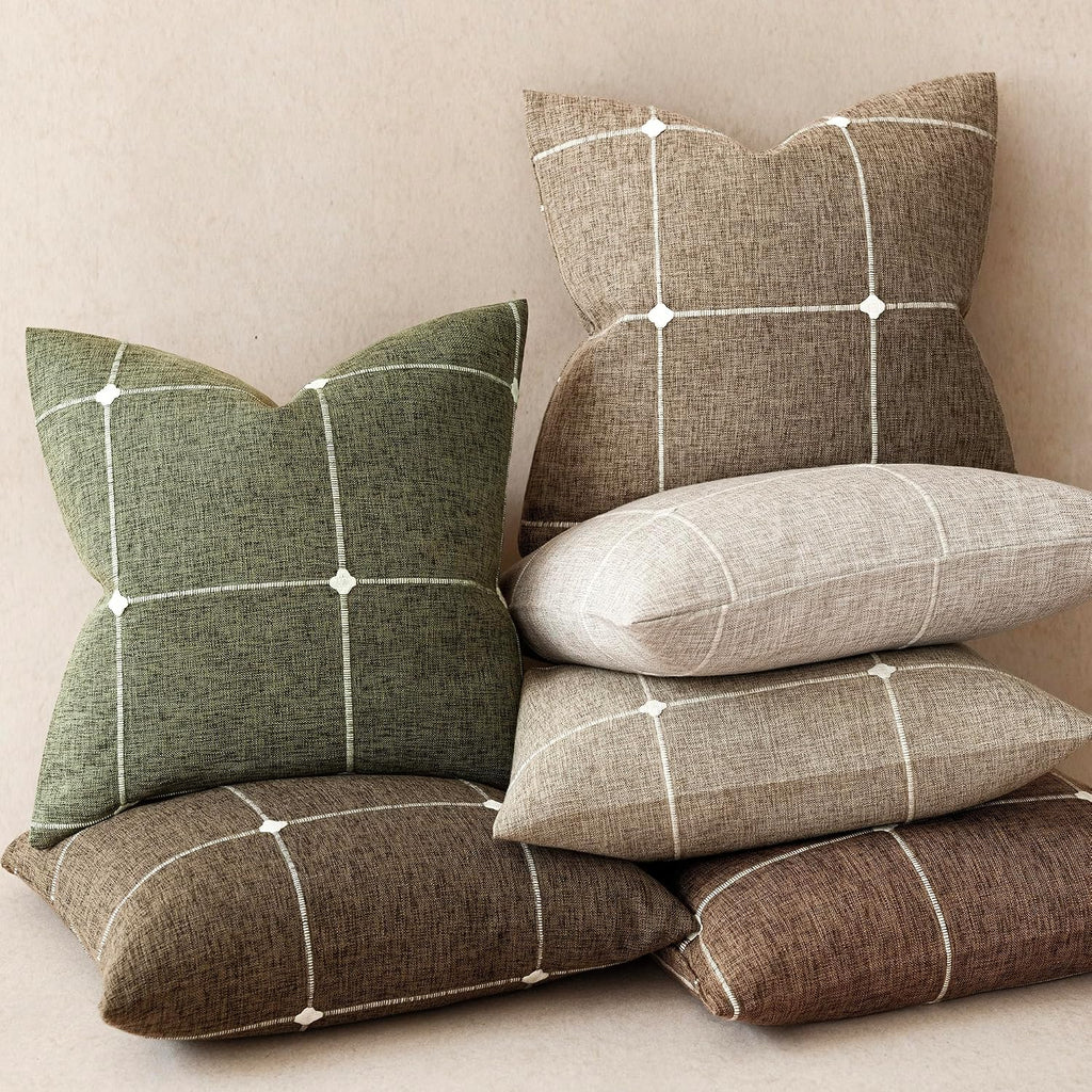 Foindtower Pack of 2 Decorative Faux Linen Jacquard Check Throw Pillow Covers Farmhouse Cushion Cover with Grid Textured Accent Pillowcase for Couch Sofa Living Room Home Decor,20×20 Inch,Olive Green
