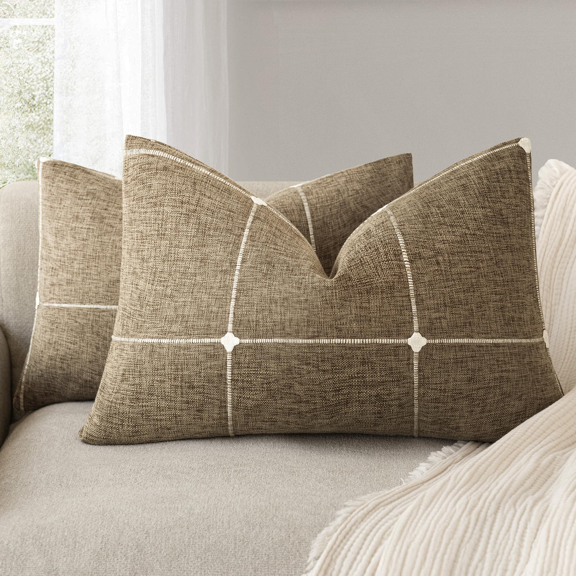 Foindtower Pack of 2 Decorative Faux Linen Jacquard Check Throw Pillow Covers Farmhouse Cushion Cover with Grid Textured Accent Pillowcase for Couch Sofa Living Room Home Decor,20×20 Inch,Olive Green