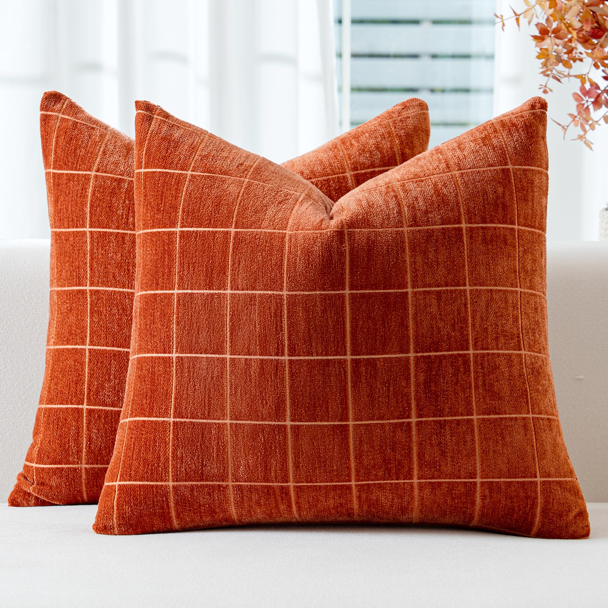 Decorative Chenille Plaid Throw Pillow Covers 18x18 Inch Set of 2 Vintage Check Couch Pillows Neutral Boho Farmhouse Cushion Covers Modern Home Decor for Sofa Bed Living Room Taupe Grey